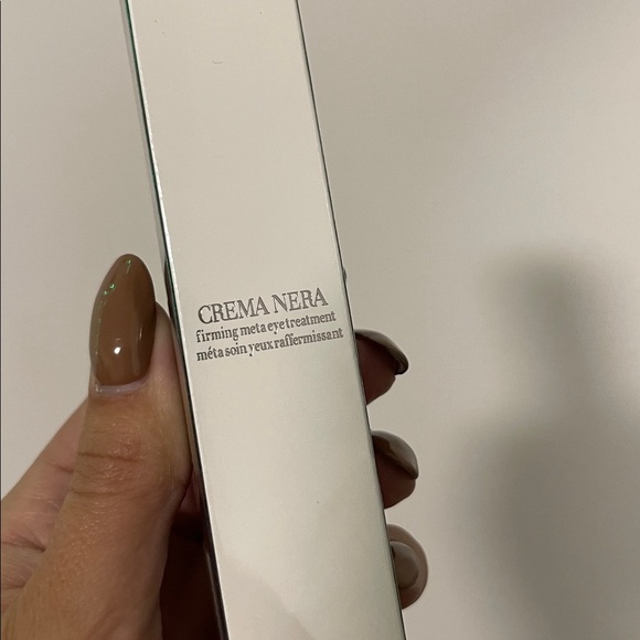 NIB Giorgio Armani Crema Nera Firming Meta Eye-Treatment - Picture 3 of 8